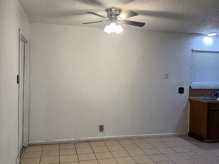 2620 Avenue H #2622 — Photo 7