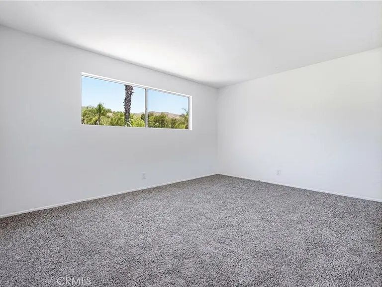 845 Woodcrest Ave — Photo 17