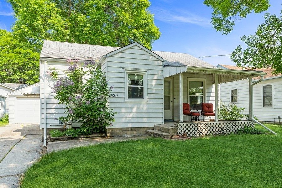1529 56th St, Des Moines, IA 50311 Zillow