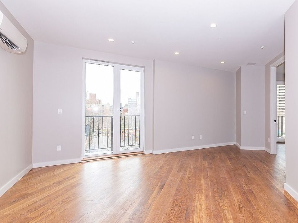 1st image of 850 Flushing Ave #4D