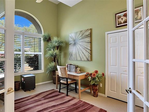 5th image of 25830 Creekbend Dr