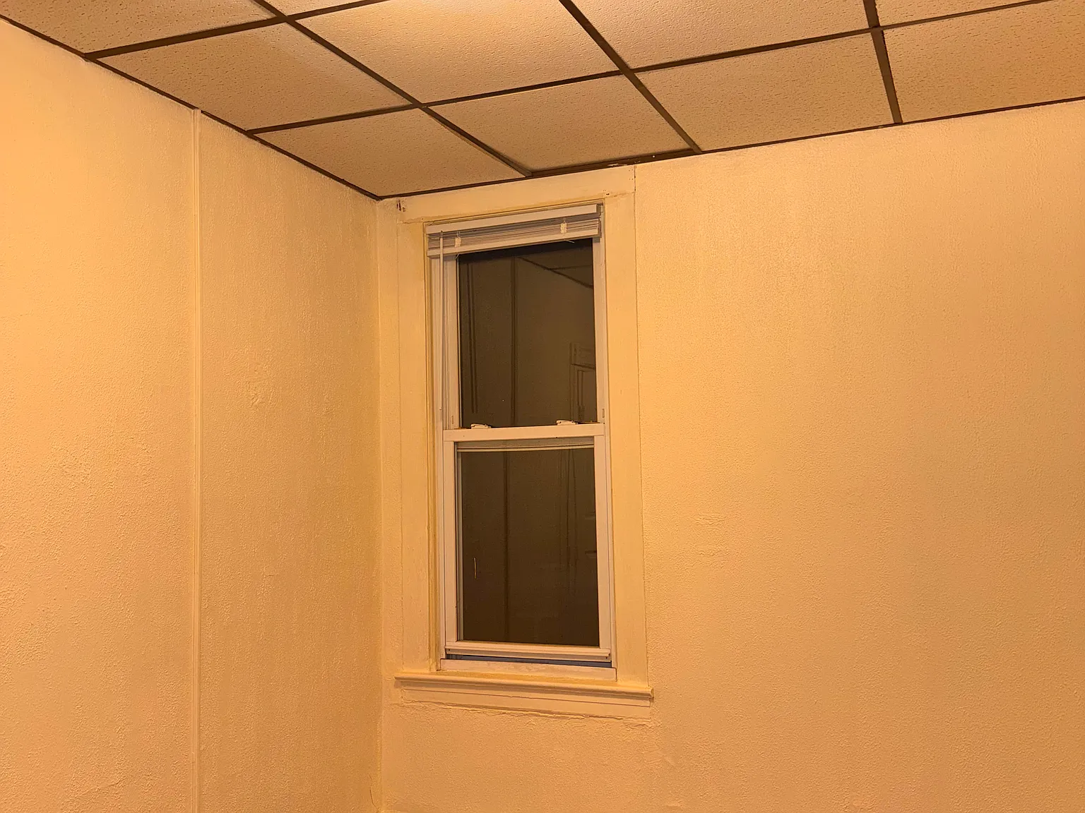 3 bed, 3426 sqft, $2,100 — Photo 4