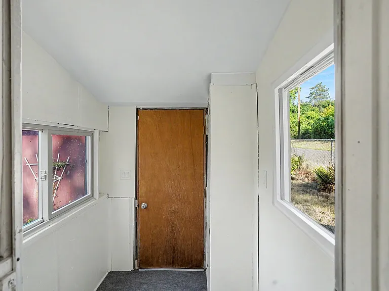 30645 Fisher St — Photo 19