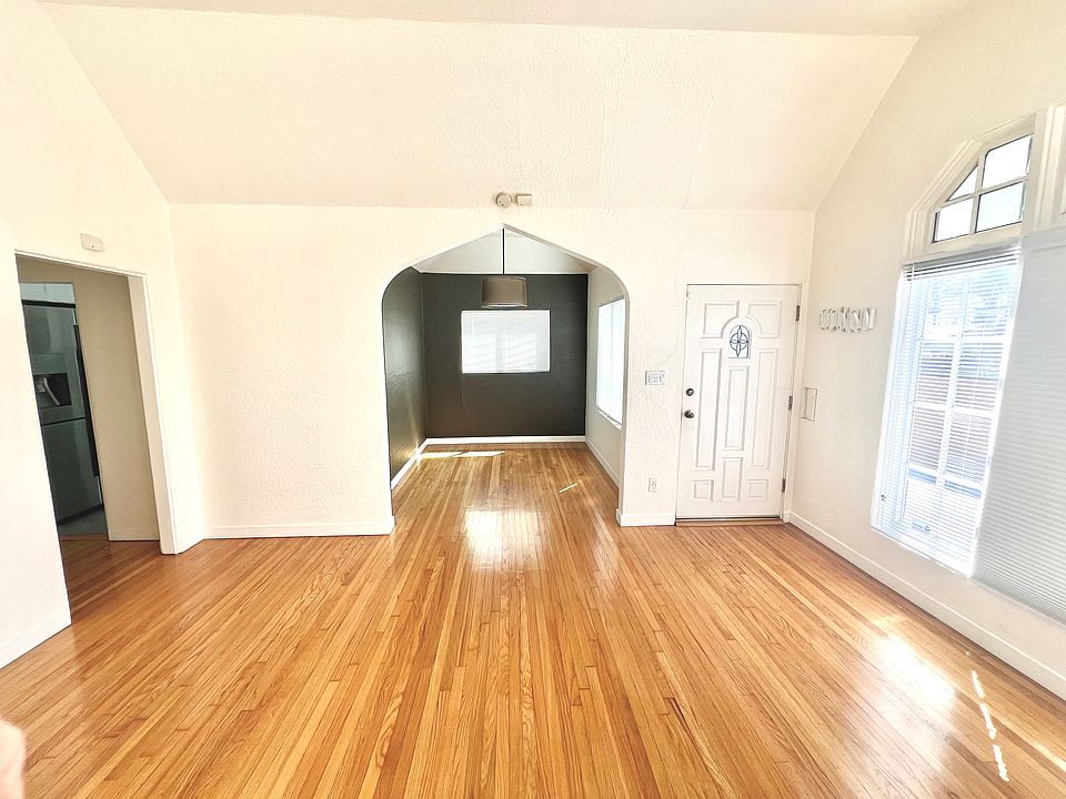 1st image of 4453 Ohio St