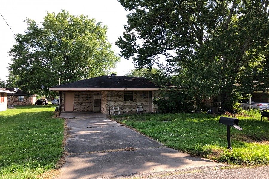 1st image of 310 Brockton Dr