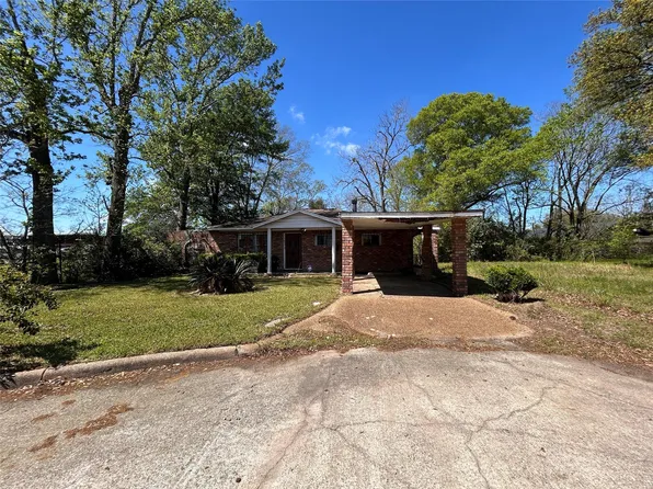 4550 Winston Dr, Beaumont, TX 77705