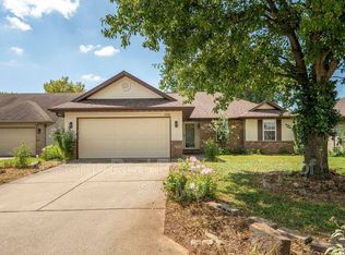 3722 W Page St, Springfield, MO 65802