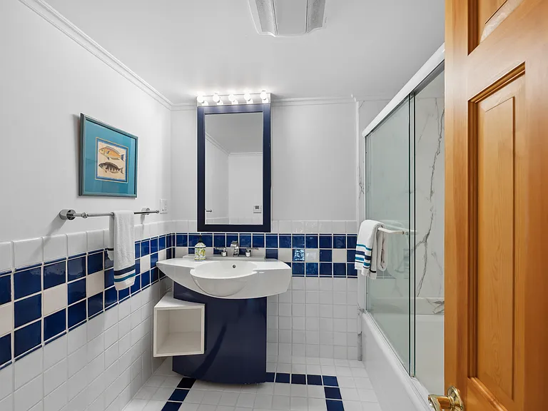 120 Wooleys Dr — Photo 26