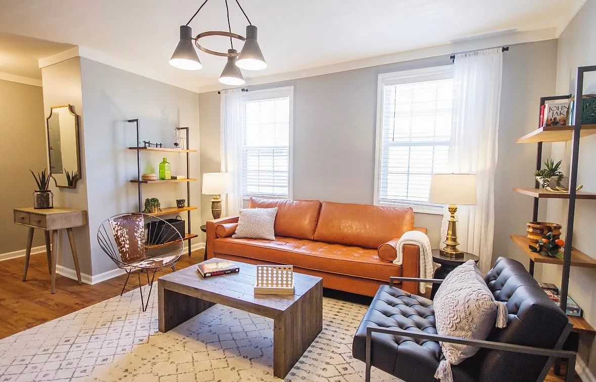 3 bed, 1100 sqft, $6,000 — Photo 2