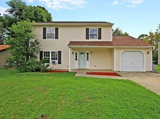 301 Indian Dr, Summerville, SC 29486