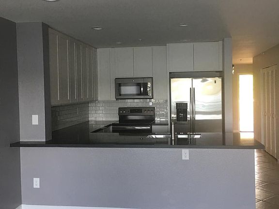 kitchen area with seating for 6