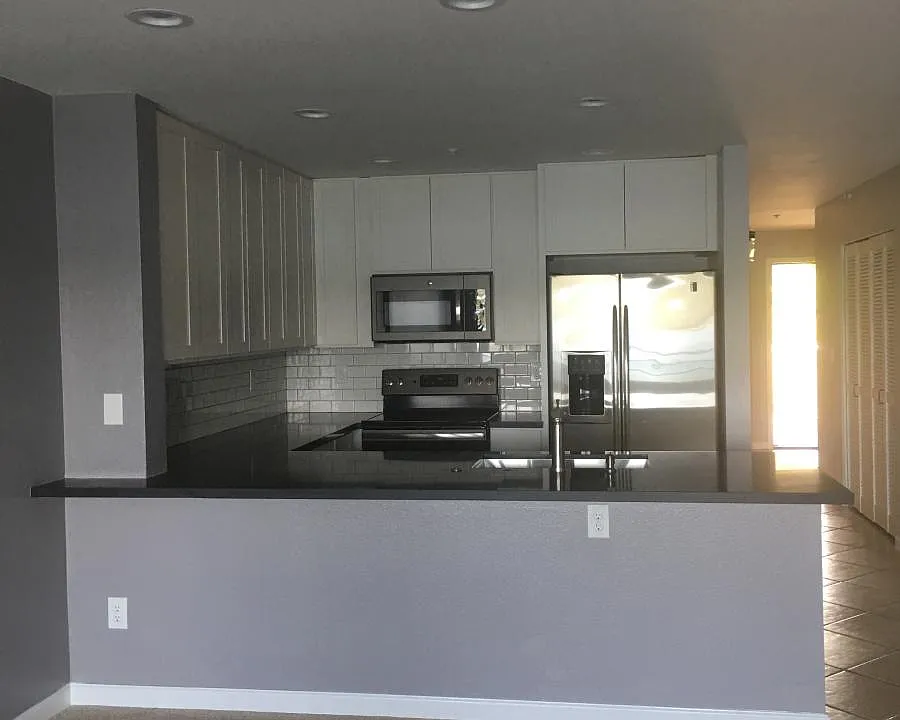 kitchen area with seating for 6