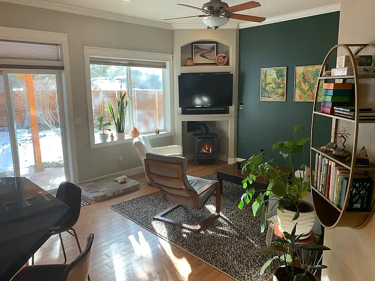 20235 Meadow Ln — Photo 3