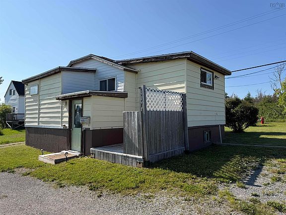 4th image of 102 Wilson Rd
