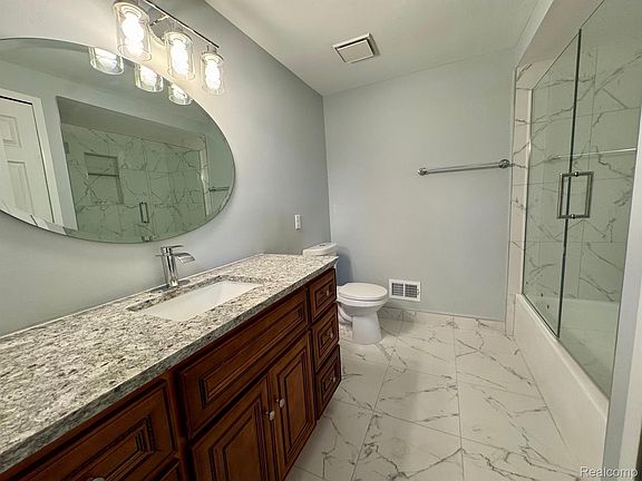 5th image of 14145 Brightmore Dr