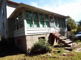 267 Fairview School Rd, Ligonier, PA 15658