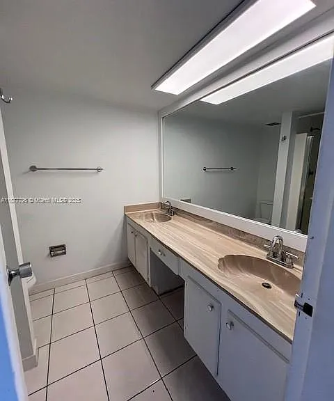 13499 Biscayne Blvd #602 — Photo 8