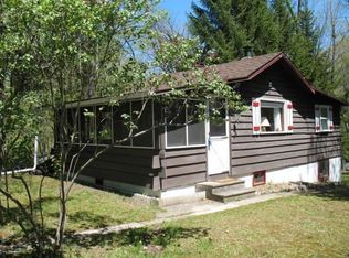 15 Maple Rd, Sussex, NJ 07461