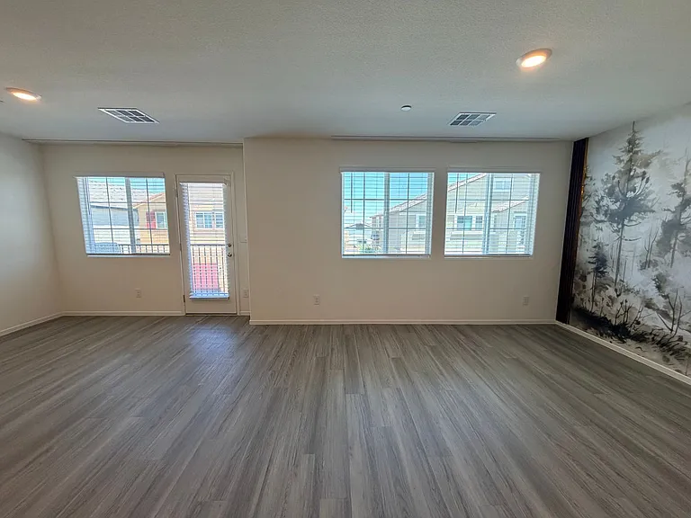 7865 Pandora Sky St #1 — Photo 6