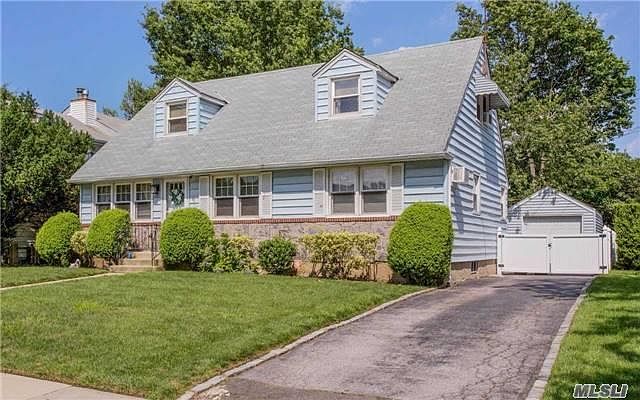 1st image of 43 Maple St