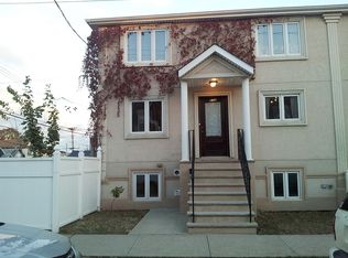 852 Nugent Ave, Staten Island, NY 10306