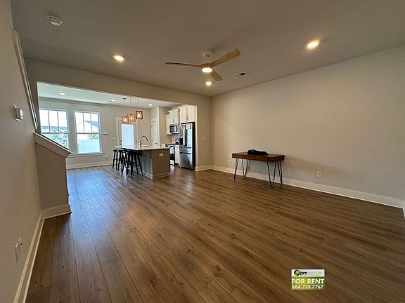 3rd image of 419 Hazelcote Rd