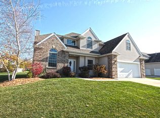486 Will Ln, Forsyth, IL