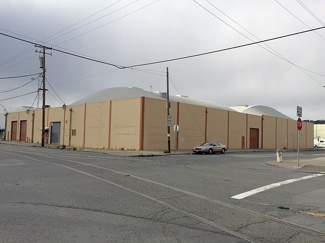 1st image of 1400 Carroll Ave