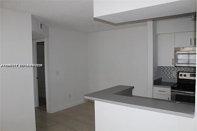 1247 SW 46th Ave #1308 — Photo 3
