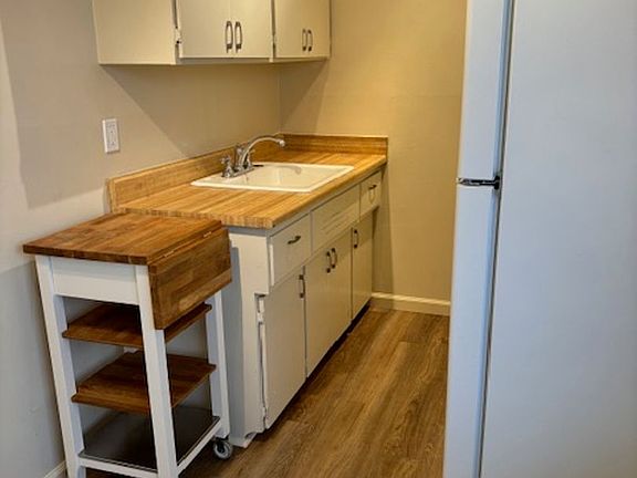 3rd image of 1804 T St APT 3