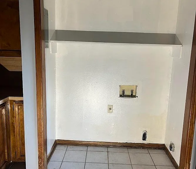 3412 Yorkfield Dr #D — Photo 5