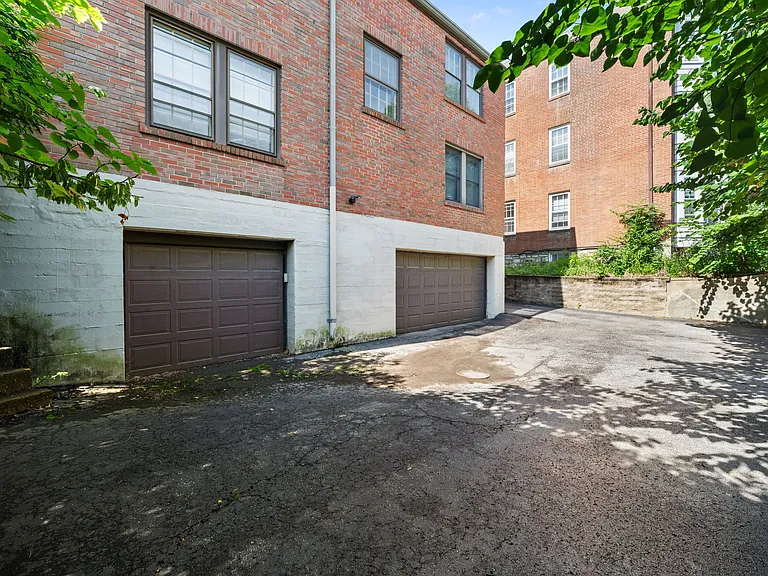 7535 Oxford Dr #2 — Photo 24