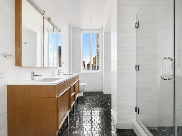 420 East 54th Street image 8 of 9