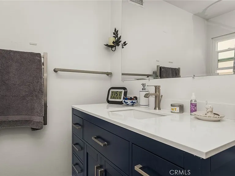 2221 E Viking Ave — Photo 39