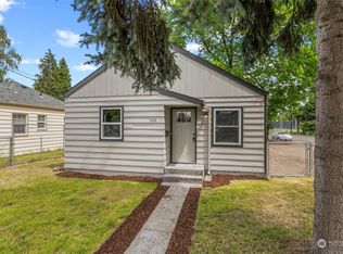 308 SW 5th Ave, Kelso, WA 98626