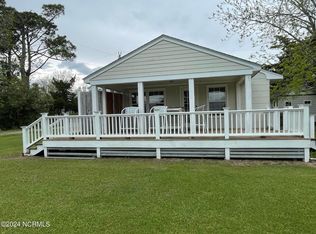 125 Harbor Rd, Marshallberg, NC 28553