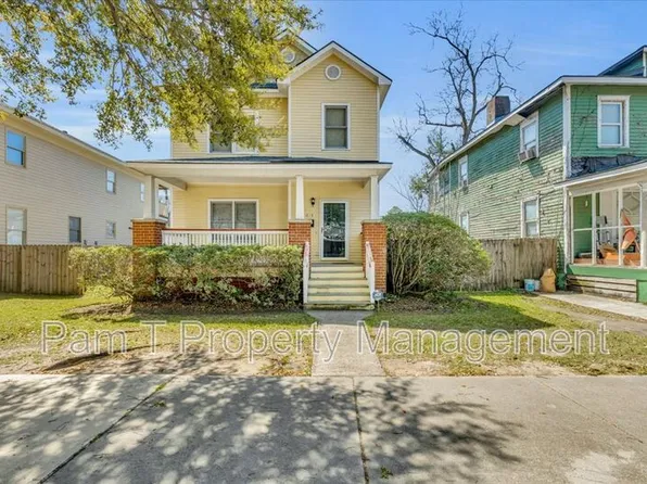 635 E Henry St, Savannah, GA 31401