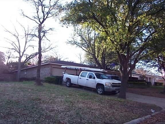 2nd image of 2807 Mintwood Pl