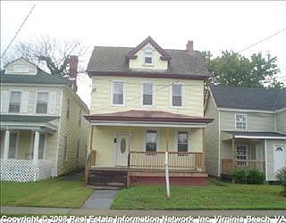 1st image of 725 Broad St