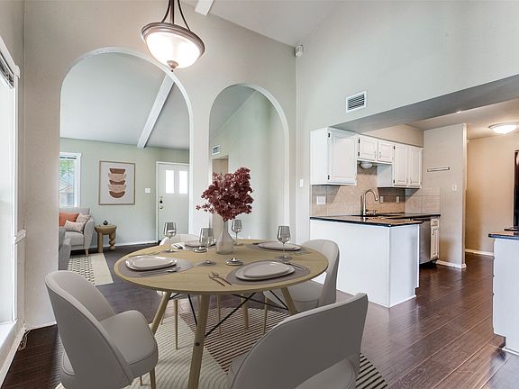 2nd image of 18731 Platte River Way