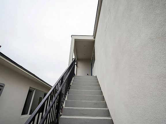 2nd image of 4225 Nelsonbark Ave #2