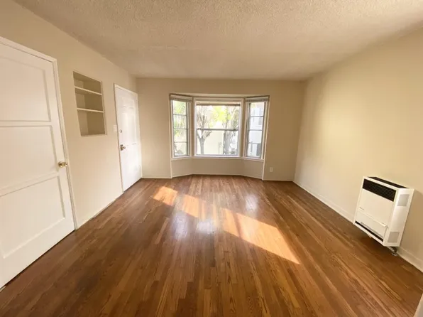 5664 San Vicente Blvd #5664, Los Angeles, CA 90019