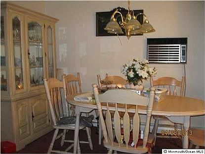 4th image of 15 Catalina Ct
