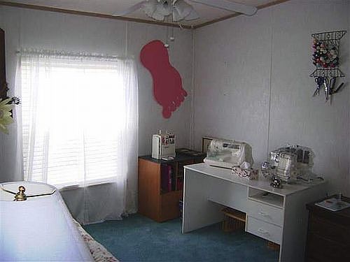 3rd bedroom-as sewing room