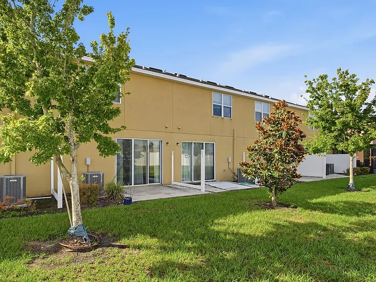 7031 Woodchase Glen Dr — Photo 10