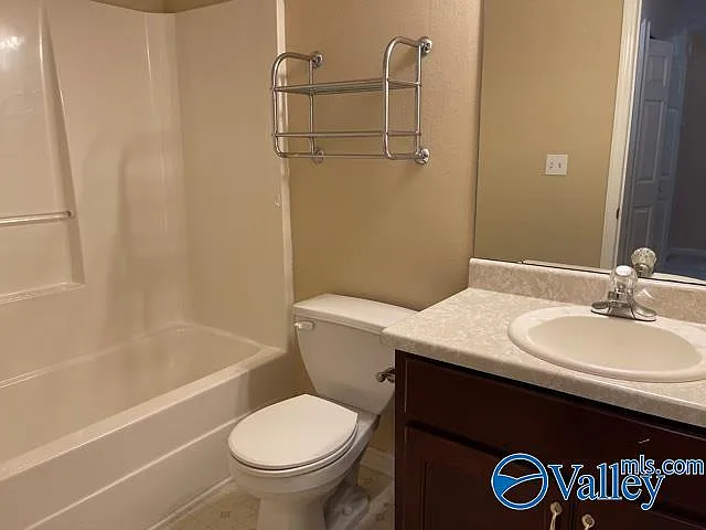 278 Postwood Ct — Photo 12