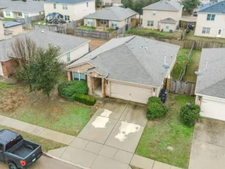 701 Lazy Crest Dr — Photo 27