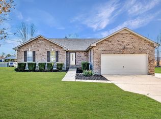 1116 Old Eastside Rd, Burns, TN 37029