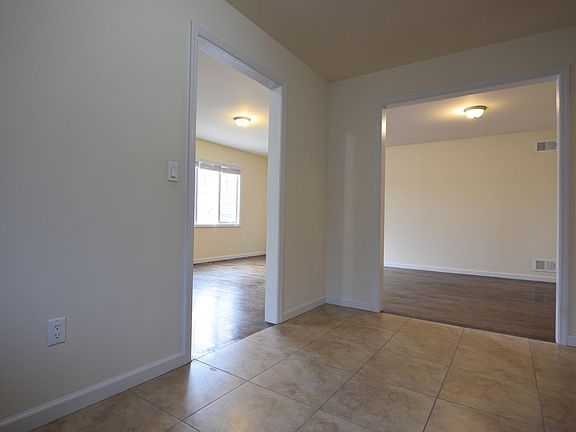 4th image of 514 Tysens Ln