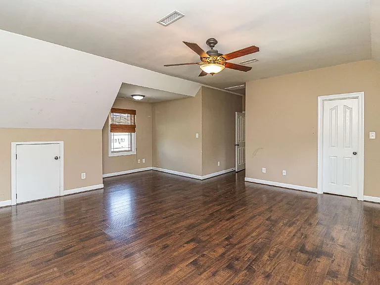 303 Glenn Laurel Dr — Photo 37